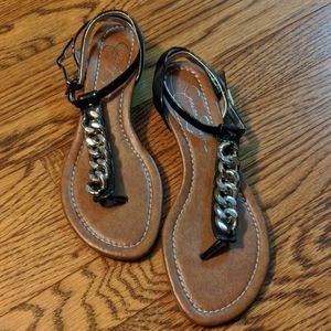 Jessica Simpson Black Thong Sandals with Chain